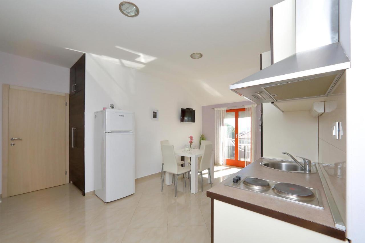 Bane Dvori Apartment Bibinje Exterior photo